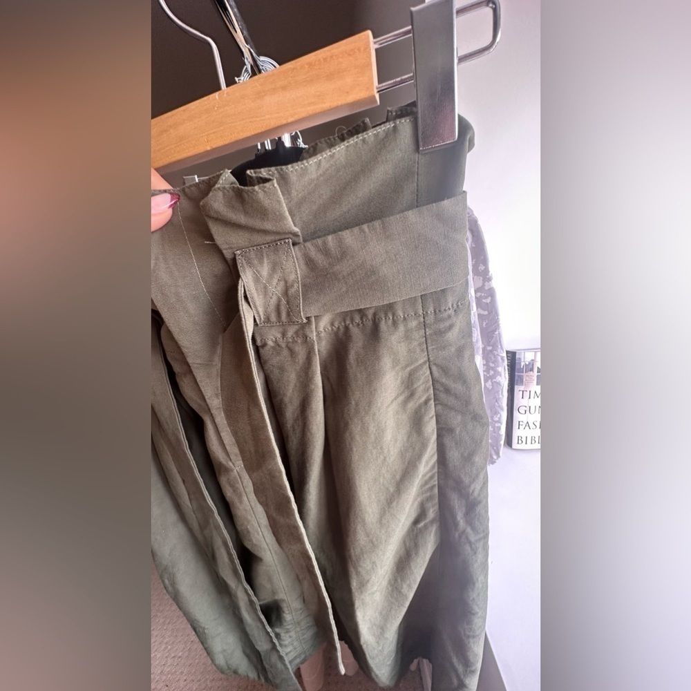 Mood - Picture 13 of 14